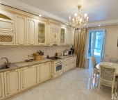 Продать Квартиры вторичка Лиственная улица  18/1 