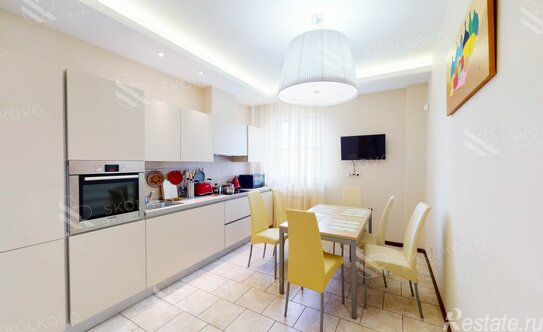 Аренда 3-комн квартиры на вторичном рынке ул Хамовнический Вал,  д. 36