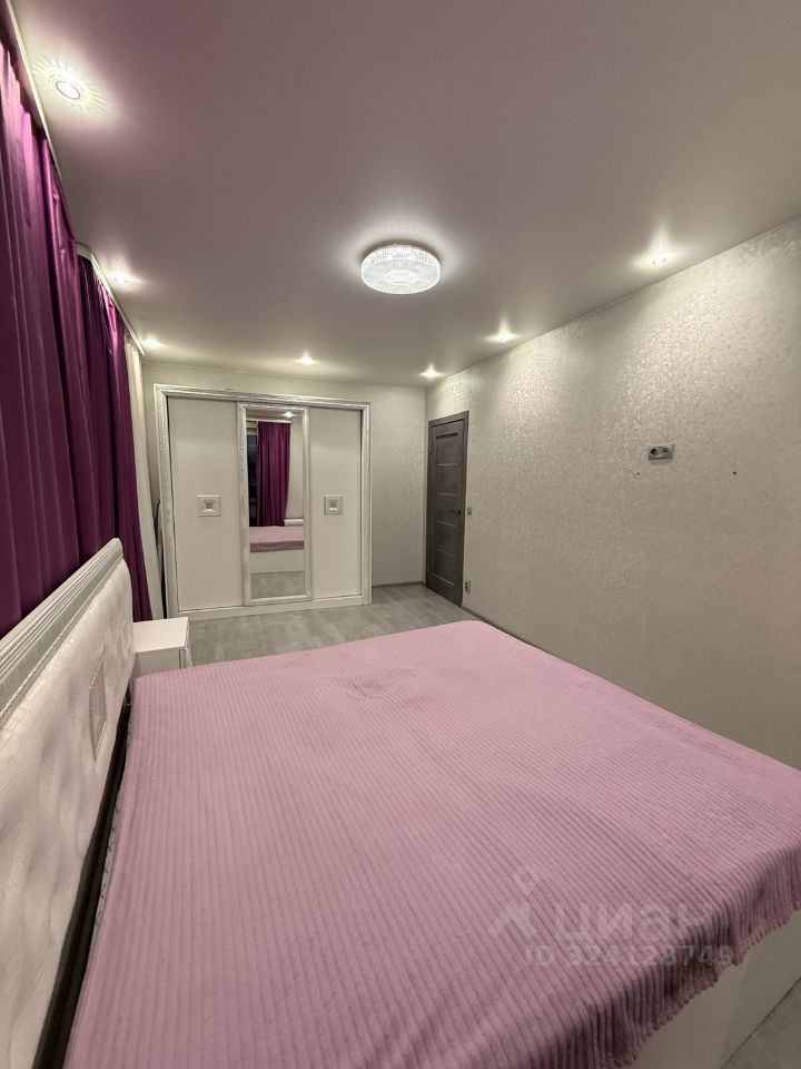 Продажа 1-комн квартиры на вторичном рынке Тосно г., шоссе Барыбина, 10А