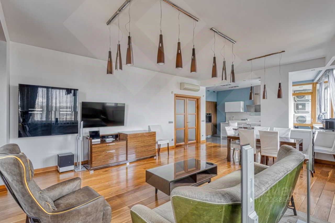 Продажа 4-комн квартиры на вторичном рынке улица Шаболовка, 23