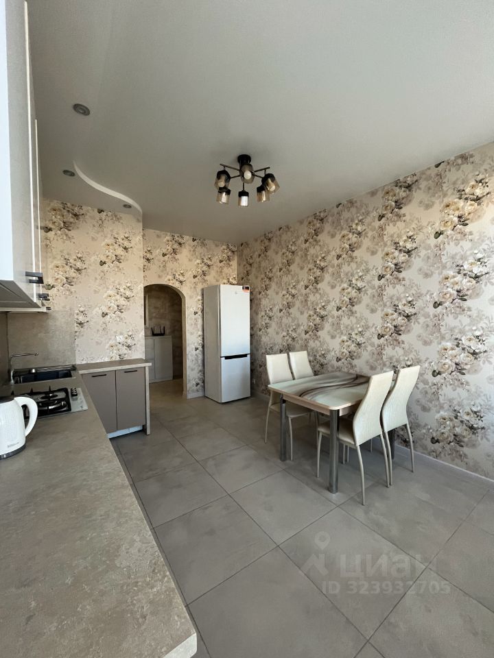 Аренда 2-комн квартиры на вторичном рынке Ермолаевский переулок, 10/7