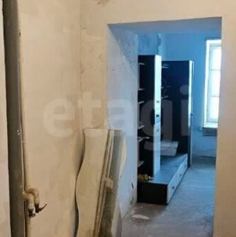 Продажа 1-комн квартиры на вторичном рынке Серпухов, улица Химиков,  д. 8