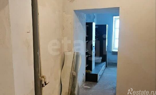 Продажа 1-комн квартиры на вторичном рынке Серпухов, улица Химиков,  д. 8