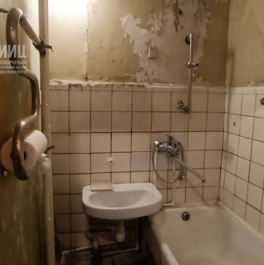 Продажа 2-комн квартиры на вторичном рынке Нижегородская улица,  д. 61