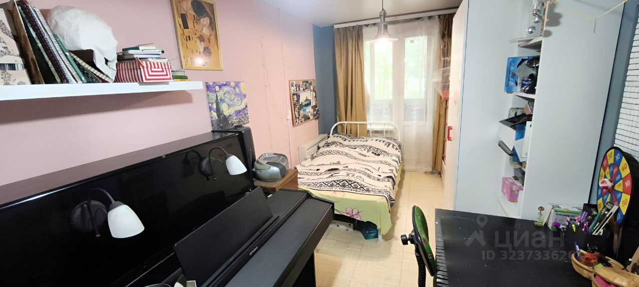 Продажа 3-комн квартиры на вторичном рынке проспект Большевиков, 4к1Ч