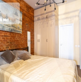 Продажа 2-комн квартиры на вторичном рынке Зеленина Б. ул,  д. 9