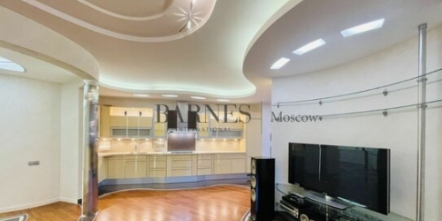 3-комн квартира улица Вересаева,  д. 13