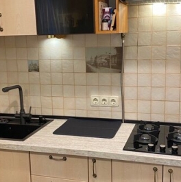 Продажа 1-комн квартиры на вторичном рынке Мещанская улица,  д. 10