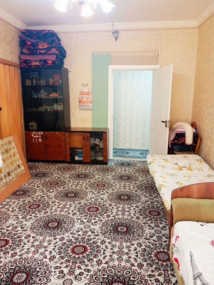 Продажа 3-комн квартиры на вторичном рынке Курляндская улица, 20