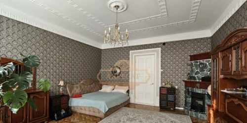 3-комн квартира Морская Б. ул,  д. 49