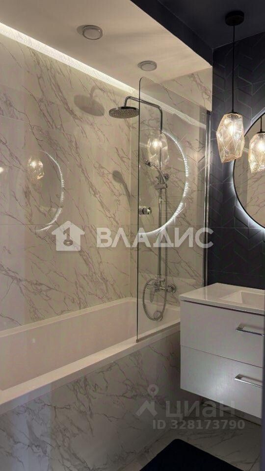 Продажа 3-комн квартиры на вторичном рынке Ангарская улица, 22К5