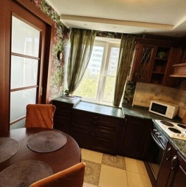 Продажа 3-комн квартиры на вторичном рынке улица Бутлерова,  д. 40 к1