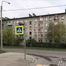 Продажа 3-комн квартиры на вторичном рынке Колпино г, Павловская ул,  д. 44