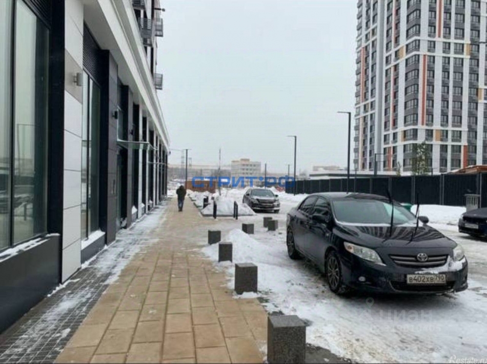 Продажа торгового помещения Котляковский 1-й пер,  д. 4 к1