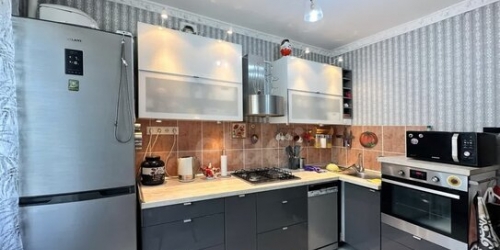 2-комн квартира улица Крупской,  д. 11