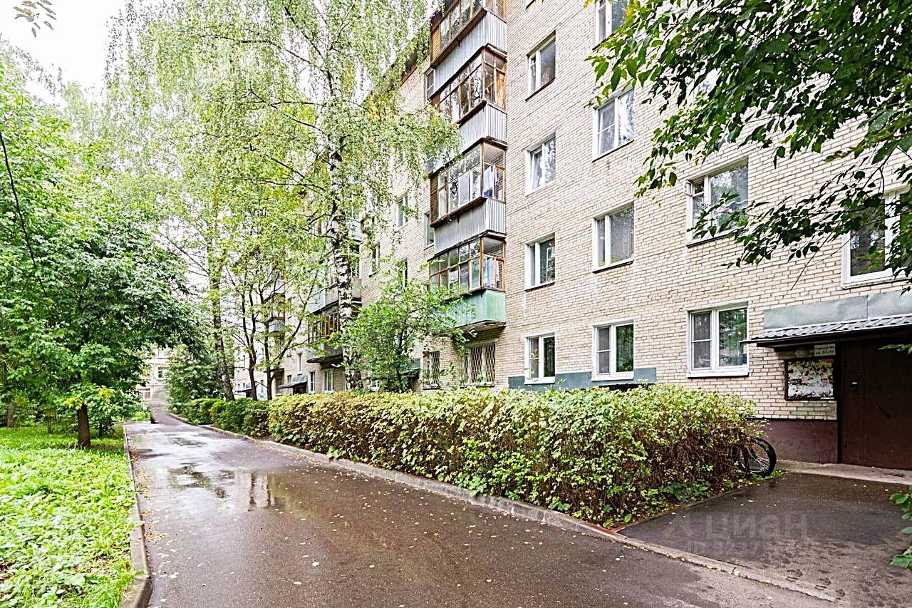 Продажа 2-комн квартиры на вторичном рынке Королев, улица Дзержинского, 7А