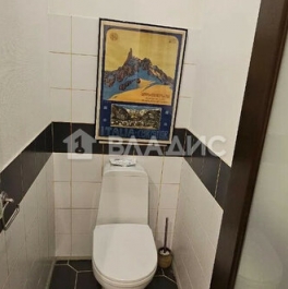 Продажа 1-комн квартиры на вторичном рынке Королев г, Королева пр-кт,  д. 2