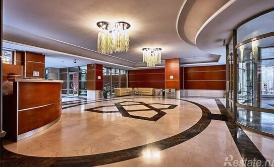 Продажа 4-комн квартиры на вторичном рынке Коробейников пер,  д. 18