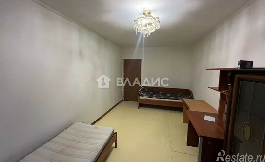 Продажа 3-комн квартиры на вторичном рынке Севанская улица,  д. 17