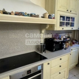 Продажа 8-комн квартиры на вторичном рынке Можайское шоссе,  д. 2