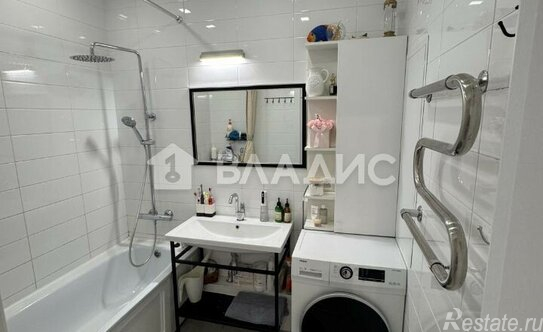 Продажа 2-комн квартиры на вторичном рынке ул Константина Федина,  д. 19