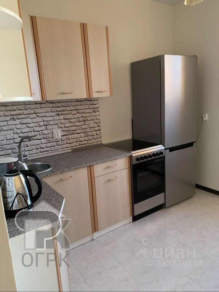 Продажа 1-комн квартиры на вторичном рынке Саввино мкр, Балашиха, улица Калинина,  д. 24