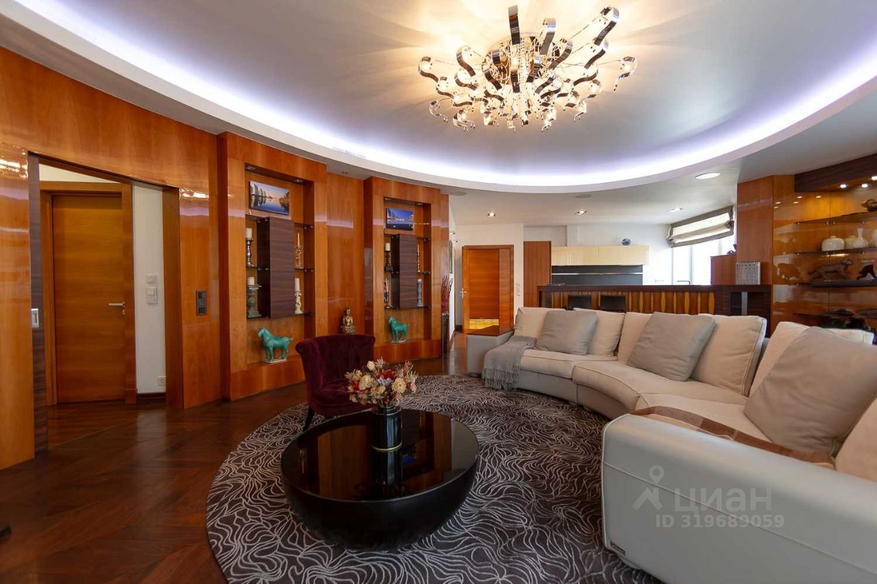 Продажа 4-комн квартиры на вторичном рынке улица Красная Пресня, 7