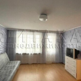 Продажа 1-комн квартиры на вторичном рынке Художников пр-кт,  д. 4 к1