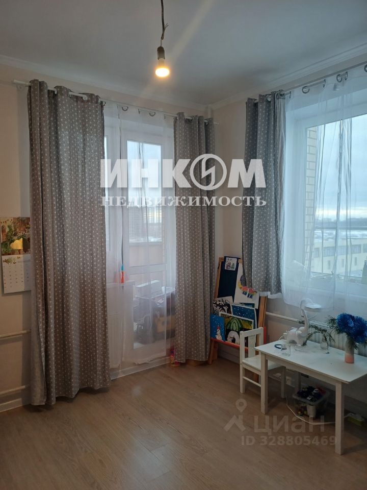 Продажа 2-комн квартиры на вторичном рынке шоссе Остафьевское, 14к4