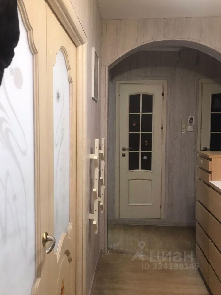 Продажа 2-комн квартиры на вторичном рынке Старомарьинское шоссе, 18