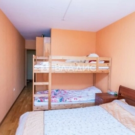 Продажа 2-комн квартиры на вторичном рынке Науки пр-кт,  д. 79,  к. 3