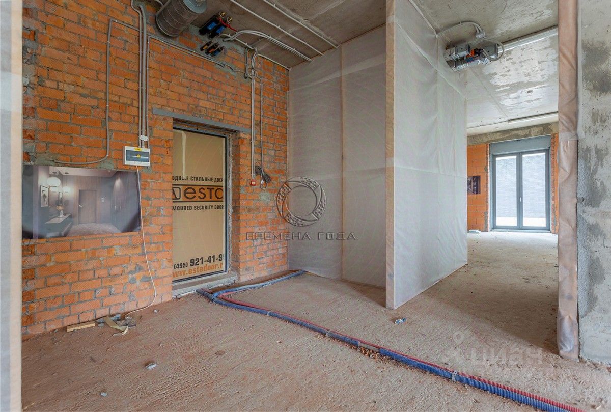 Продажа 4-комн квартиры на вторичном рынке Минская улица, 2Вк6