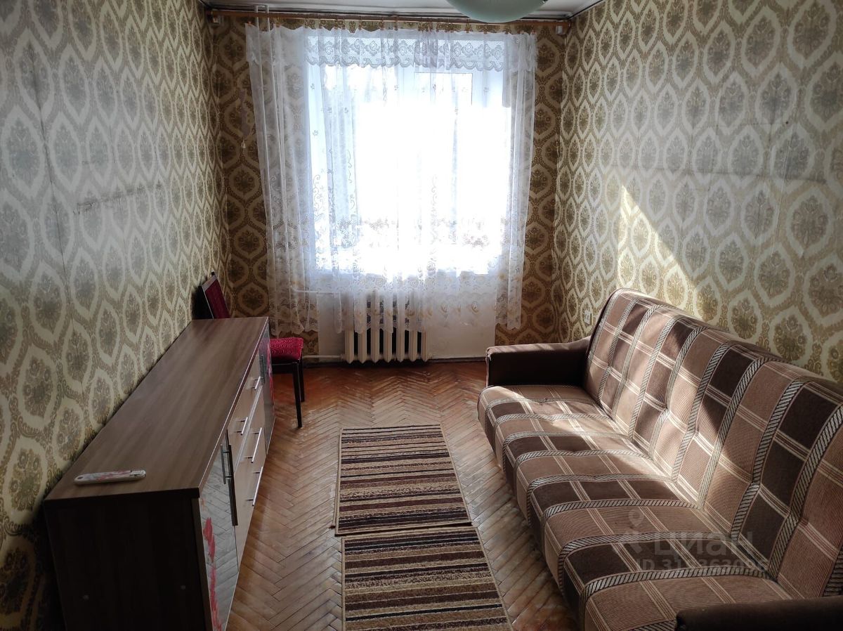 Продажа 2-комн квартиры на вторичном рынке Пушкин, бульвар Алексея Толстого, 34