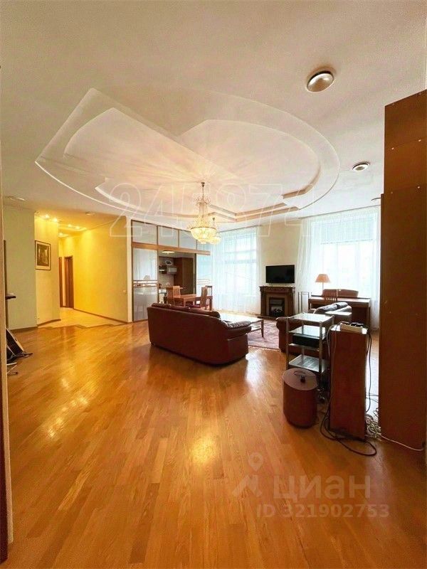 Аренда 3-комн квартиры на вторичном рынке Пожарский переулок, 8