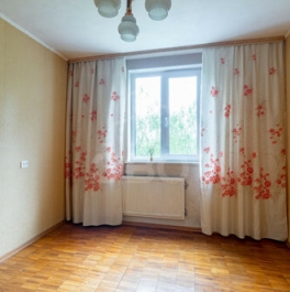 Продажа 3-комн квартиры на вторичном рынке проспект Испытателей,  д. 20