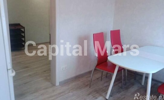 Аренда 4-комн квартиры на вторичном рынке ул Камышовая,  д. 6,  к. 4