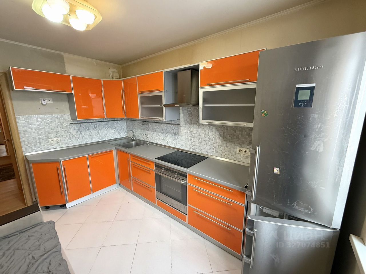 Продажа 2-комн квартиры на вторичном рынке Лобня, Спортивная улица,  д. 7к3