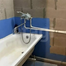 Продажа 3-комн квартиры на вторичном рынке Ждановская улица,  д. 45