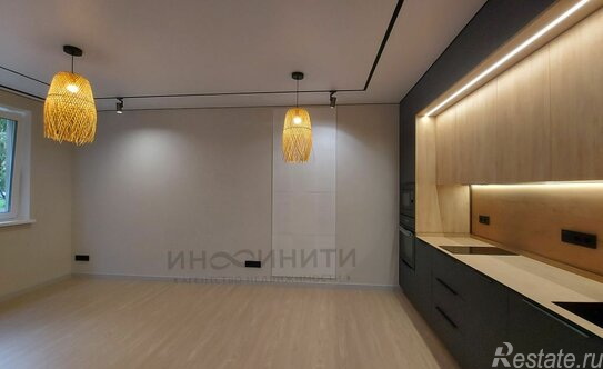 Продажа 2-комн квартиры на вторичном рынке ул Седова,  д. 8,  к. 1