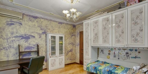 4-комн квартира Зубарев переулок
