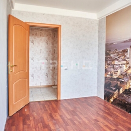 Продажа 2-комн квартиры на вторичном рынке ул Коммуны,  д. 36