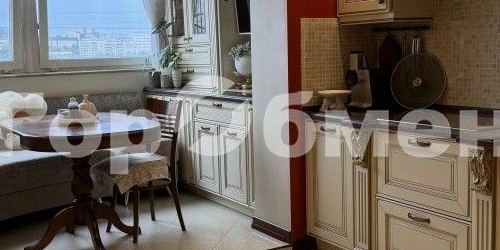 2-комн квартира улица Каховка, 31