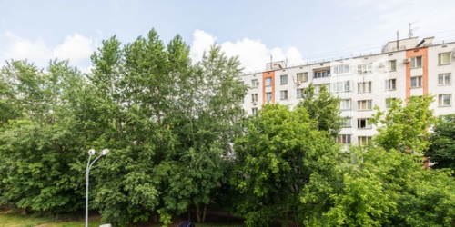 4-комн квартира ул Академика Комарова,  д. 3,  к. 2