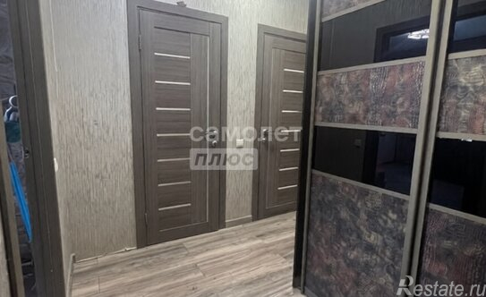 Продажа 2-комн квартиры на вторичном рынке Ям, улица Мезенцева,  д. 15