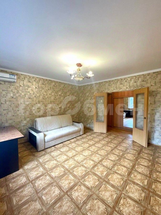 Продажа 2-комн квартиры на вторичном рынке Кантемировская улица, 22К3