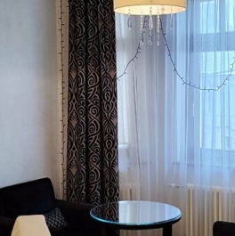 Продажа 3-комн квартиры на вторичном рынке Колобовский 1-й пер,  д. 13/14,  к. 2