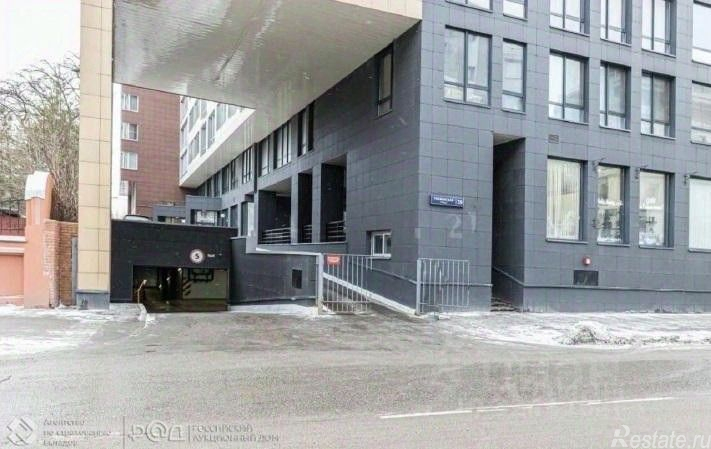 Продажа гаража Тихвинская улица,  д. 39