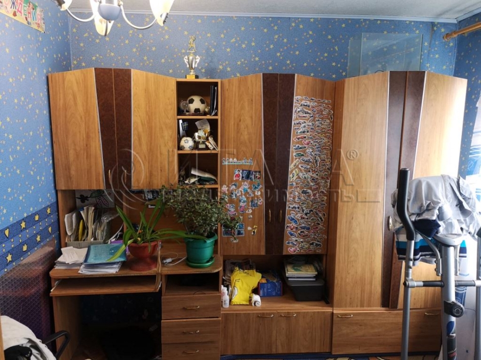 Продажа 2-комн квартиры на вторичном рынке Лодейное Поле, Гагарина,  д. 9