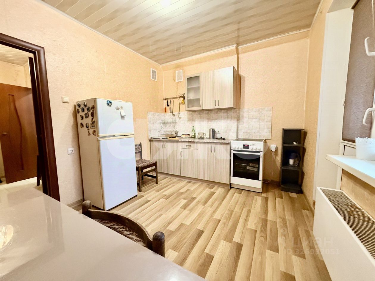 Продажа 1-комн квартиры на вторичном рынке Центральный мкр, улица Куйбышева,  д. 45В