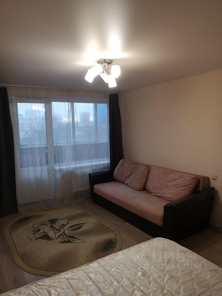 Аренда 1-комн квартиры на вторичном рынке улица Яблочкова, 35А